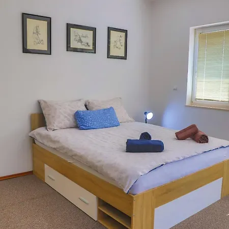 Naaj Apartament *